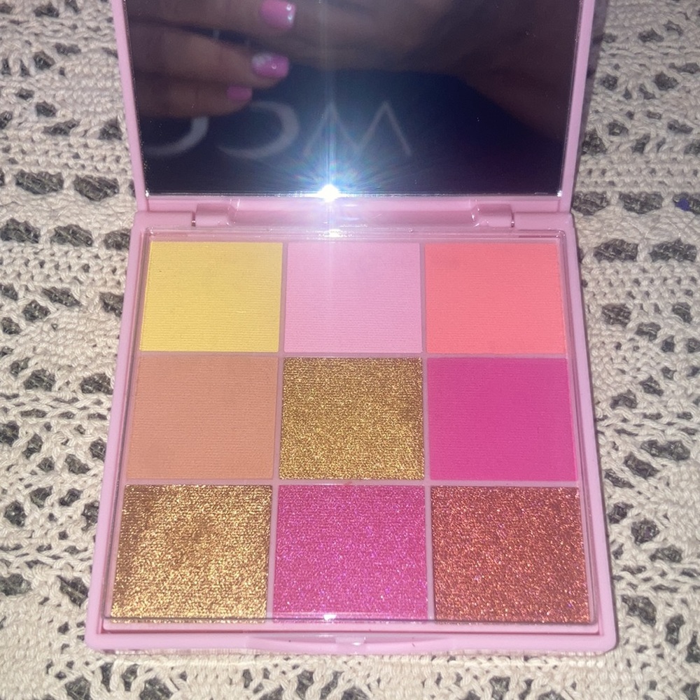 - Lime Crime Glory, Glory I and face PALETTE,